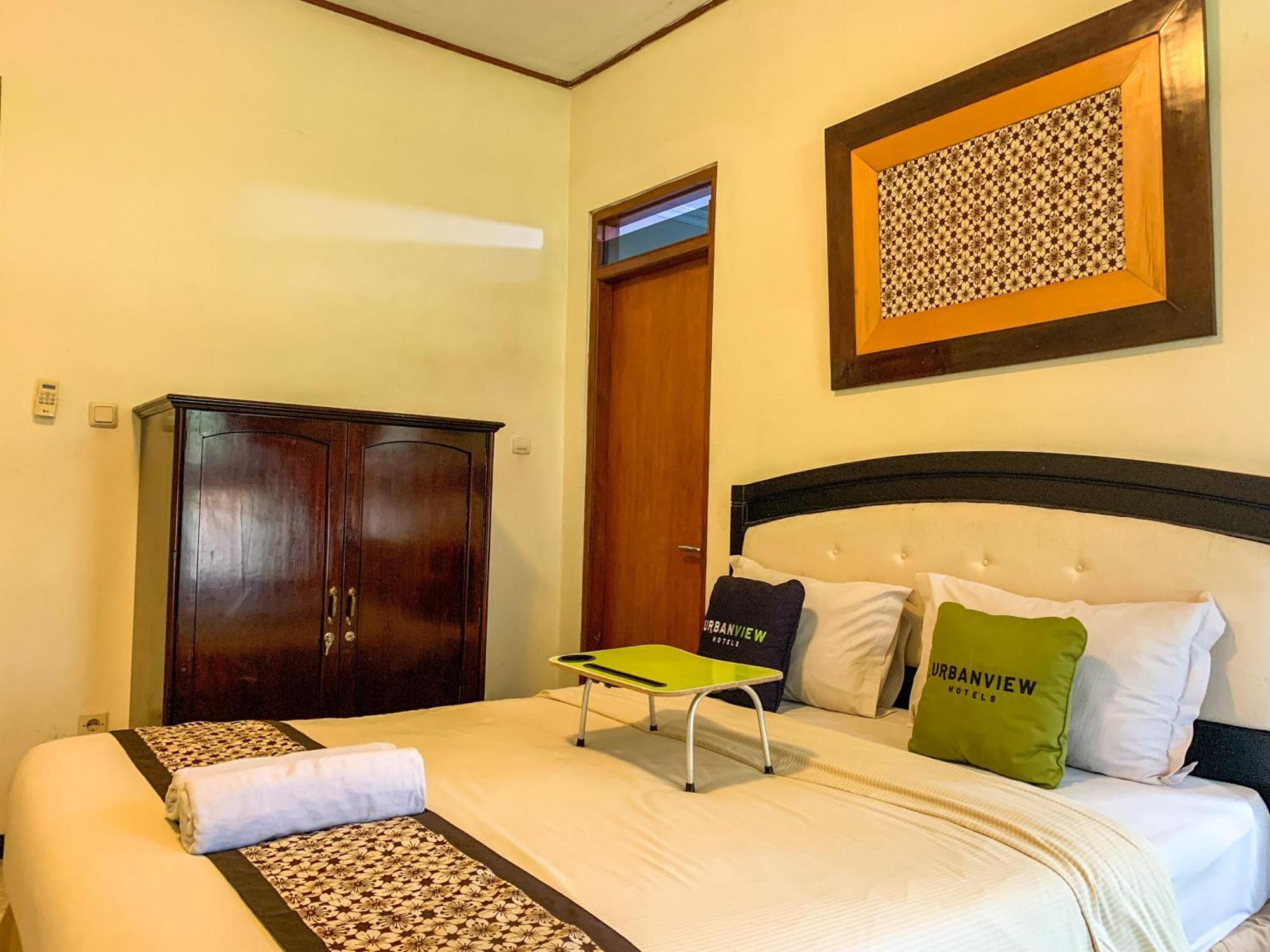 Urbanview Sasono Putro Condoongcatur By Reddoorz Kejayan Extérieur photo